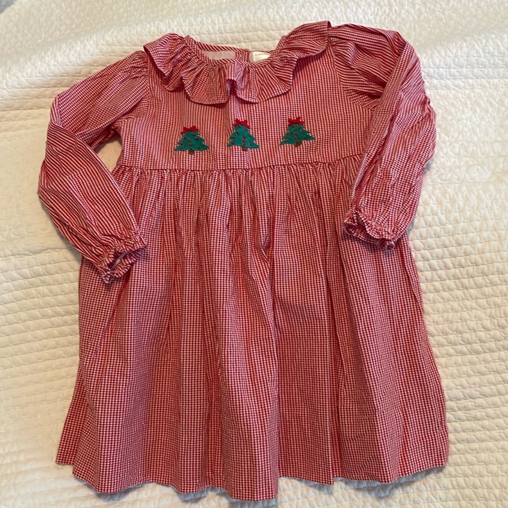 🌲 dress